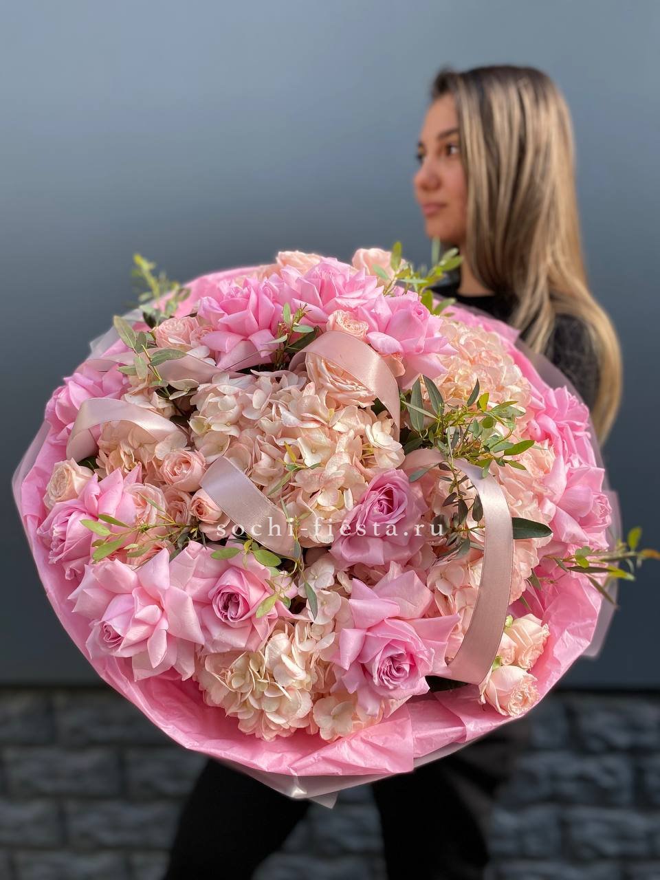 Авторский букет Miracolo — доставка цветов Великом Новгороде