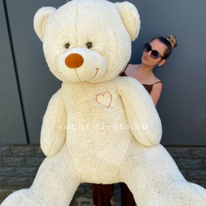 Белый плюшевый мишка большой в Великом Новгороде