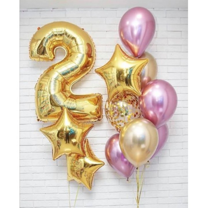 Цифра с фонтанами шаров  в Великом Новгороде