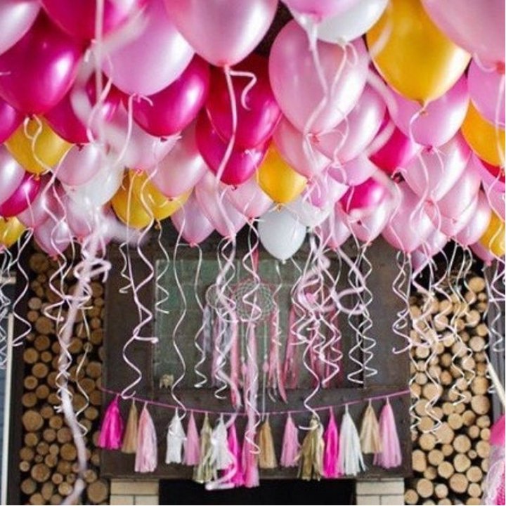 Облако шаров икс икс иксель в Великом Новгороде