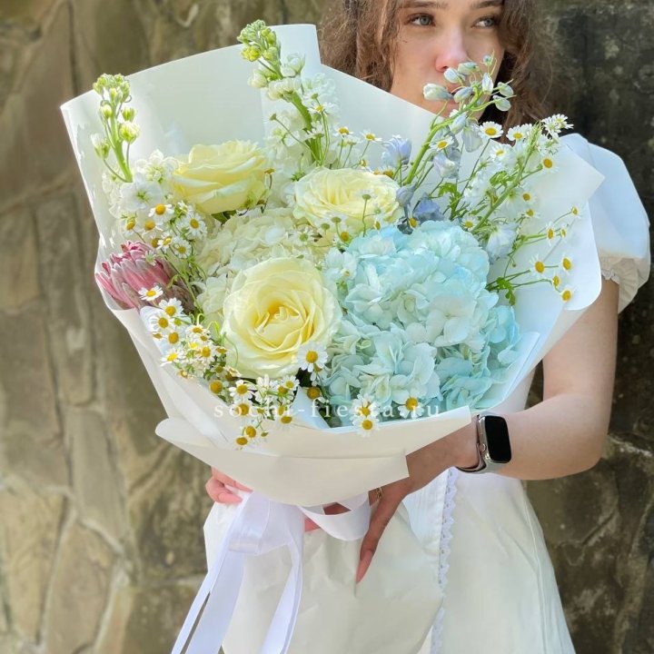 Дизайнерский букет №27 в Великом Новгороде