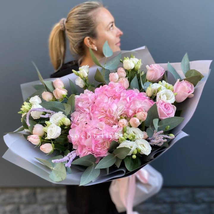 Дизайнерский букет "Кристал" в Великом Новгороде