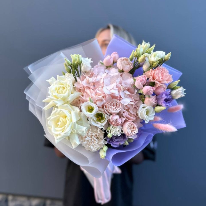 Букет "Виолет дрим" в Великом Новгороде