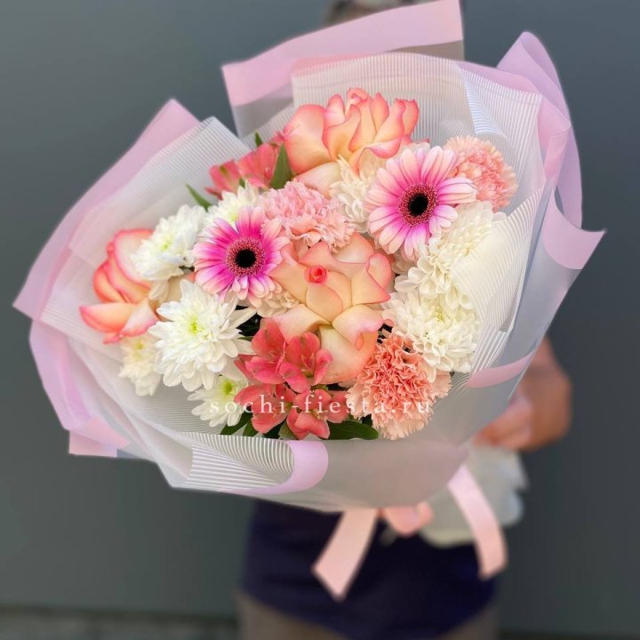 Яркий букет "Спринг" в Великом Новгороде