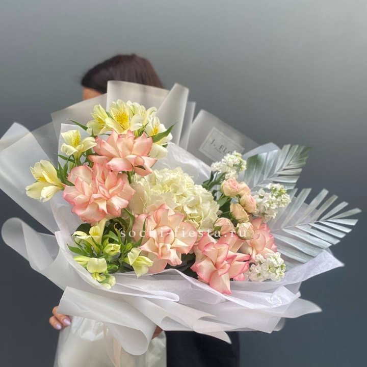 Букет "Аура" в Великом Новгороде