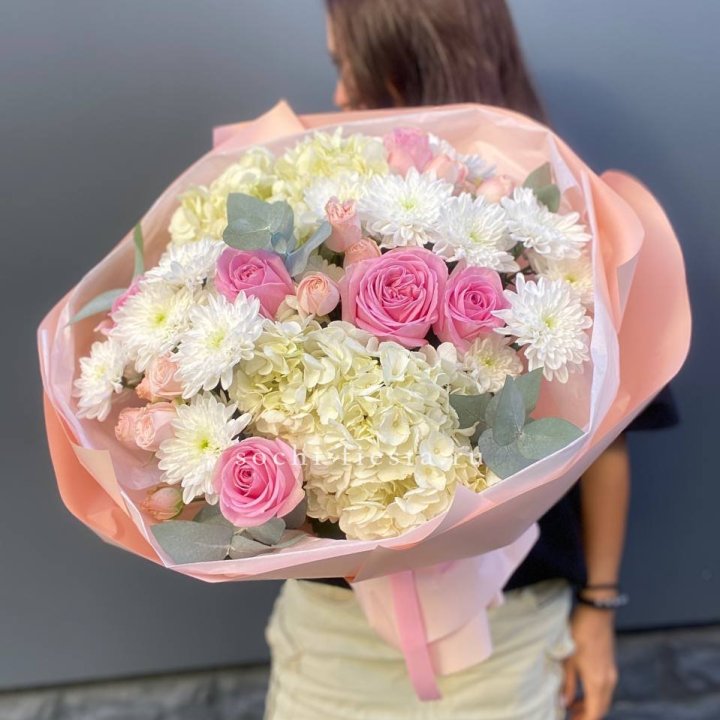  Букет "Аврора" в Великом Новгороде