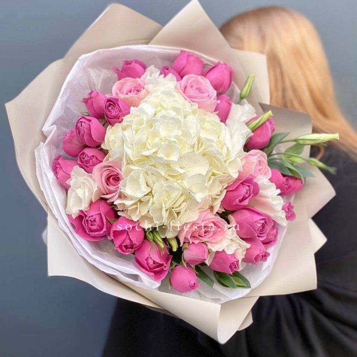 Букет "Камео" в Великом Новгороде