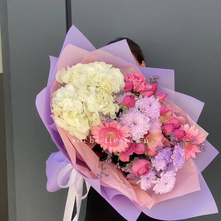 Букет "Авичи" в Великом Новгороде