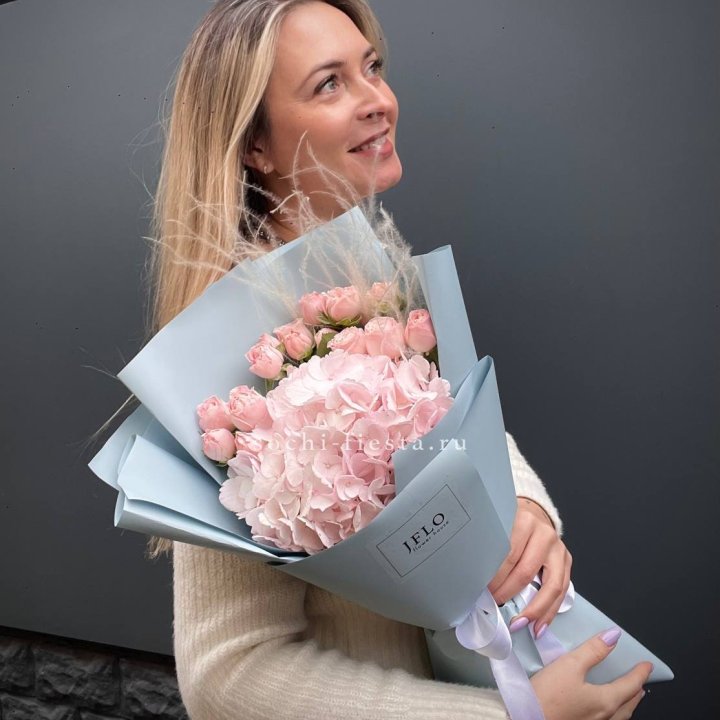 Гортензия  "Жасмин" в Великом Новгороде