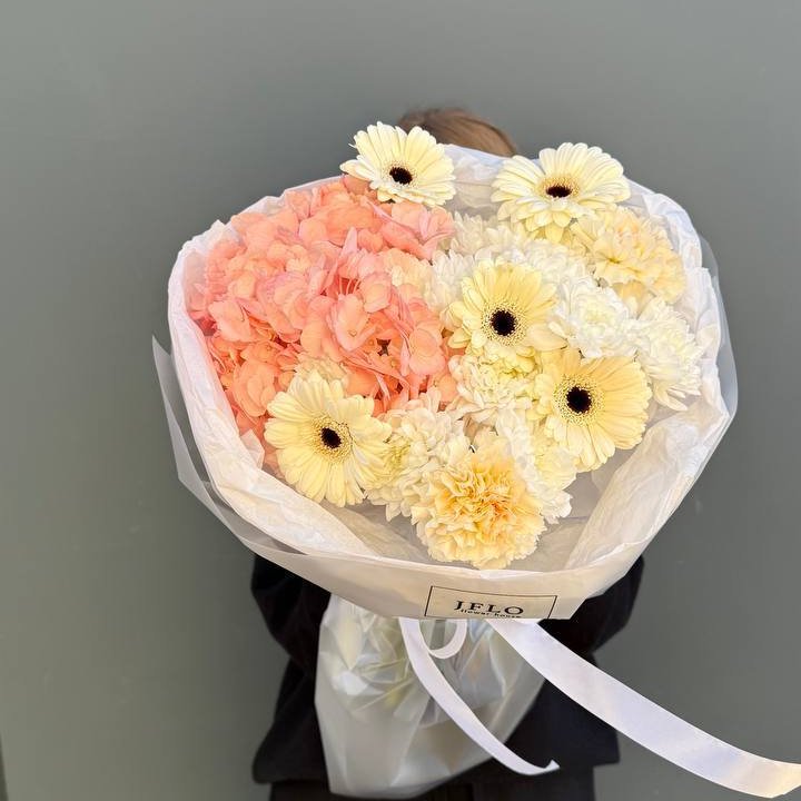 Букет "Томное молчание" в Великом Новгороде