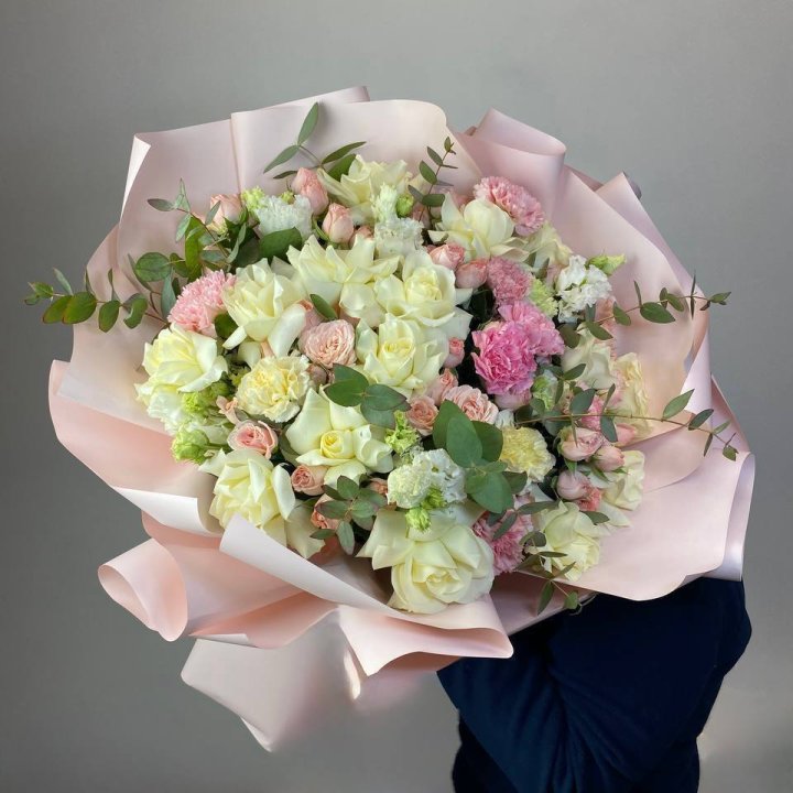 Букет "Джулия" с доставкой в Великом Новгороде