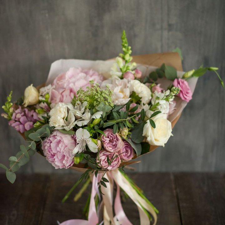 Дизайнерский букет №2 в Великом Новгороде