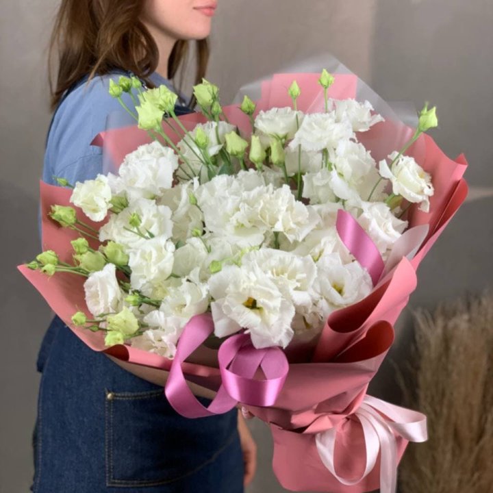 Букет эустом "Пудра" в Великом Новгороде