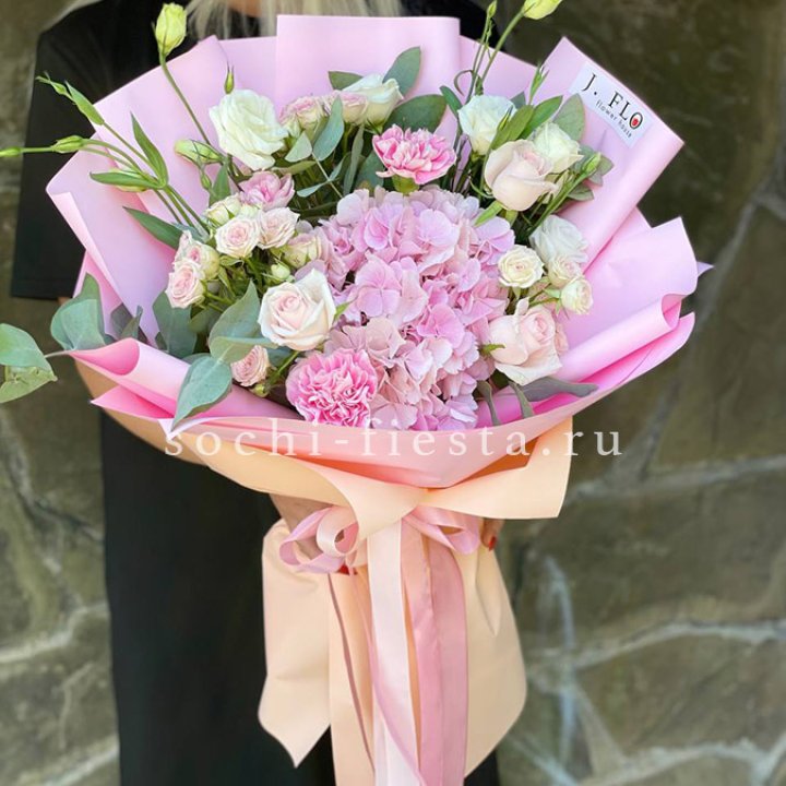 Букет "Гримм" в Великом Новгороде