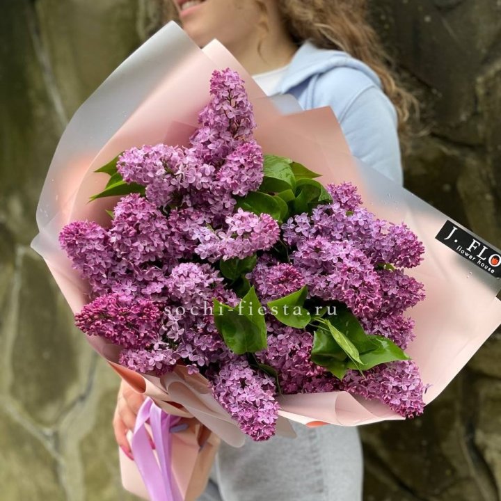 Букет сирени №3 в Великом Новгороде