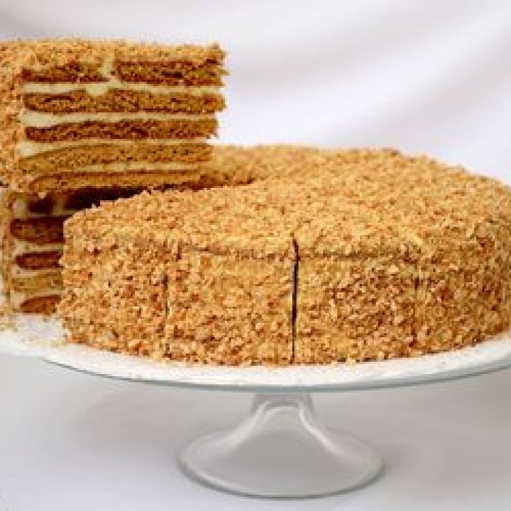 Торт "Медовик" в Великом Новгороде