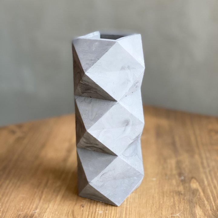 Дизайнерская ваза №1 в Великом Новгороде