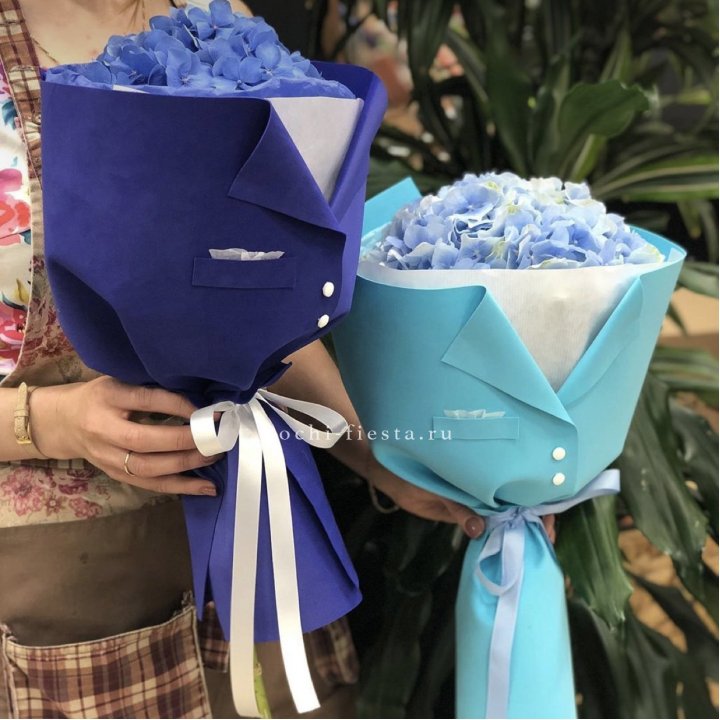 Букет с гортензией с пиджаком в Великом Новгороде