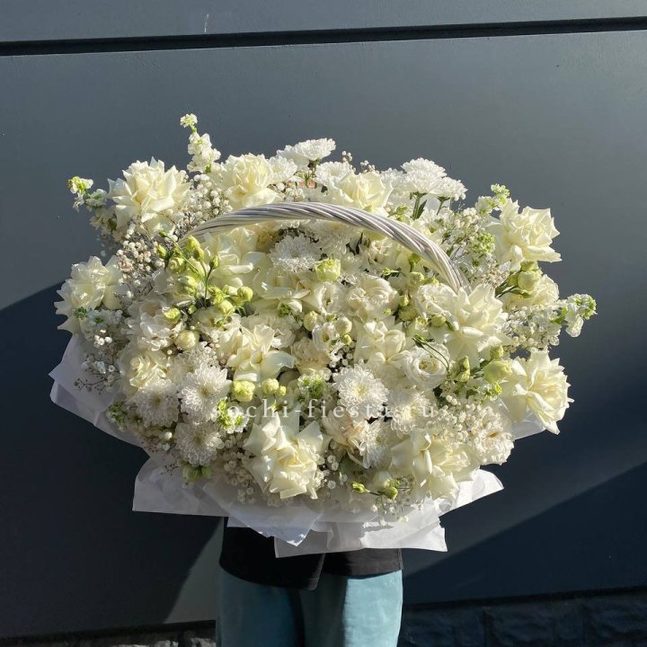 Корзина "Белоснежка" в Великом Новгороде