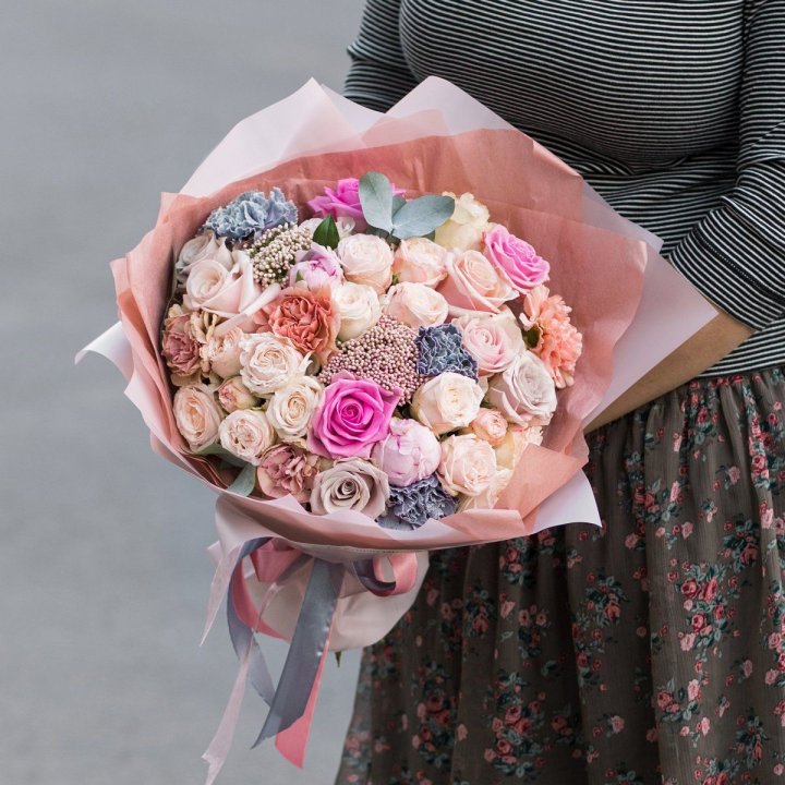 Дизайнерский букет №4 в Великом Новгороде