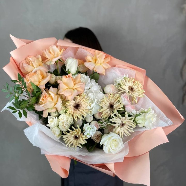 Авторский букет "Петин" в Великом Новгороде