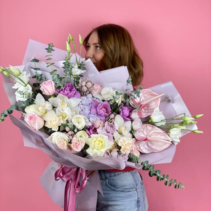 Дизайнерский букет "Вероника" в Великом Новгороде