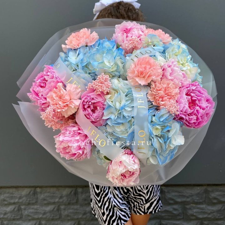  Букет "Инфинити" в Великом Новгороде