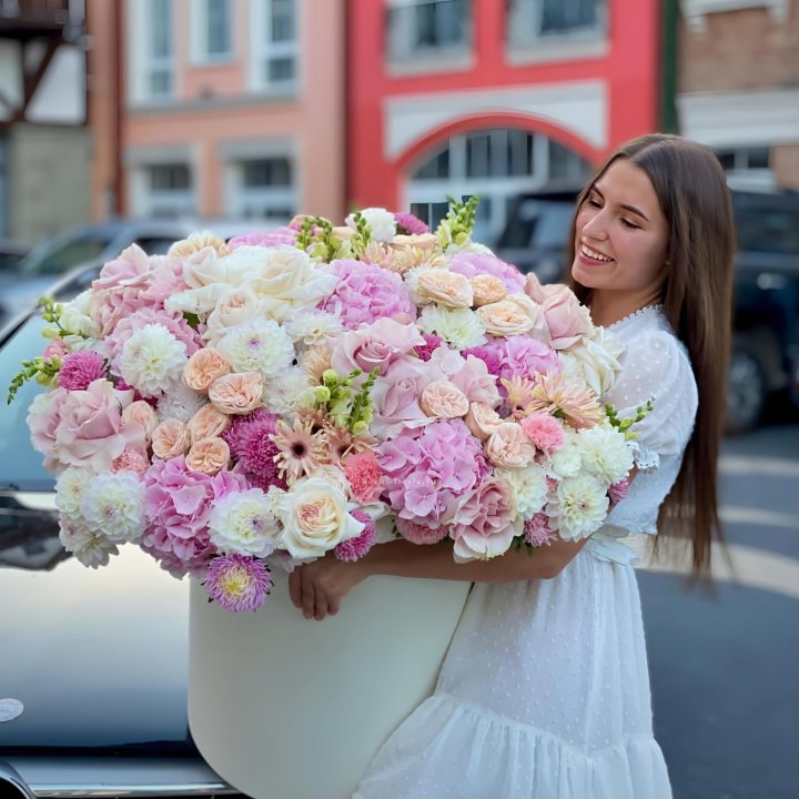 Дизайнерский цилиндр "Мелиса" в Великом Новгороде