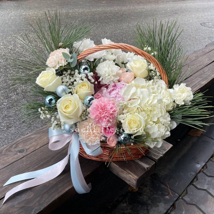 Новогодняя корзина  в Великом Новгороде