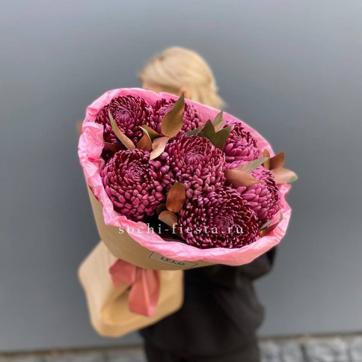 7 Хризантем Бигуди в золоте в Великом Новгороде