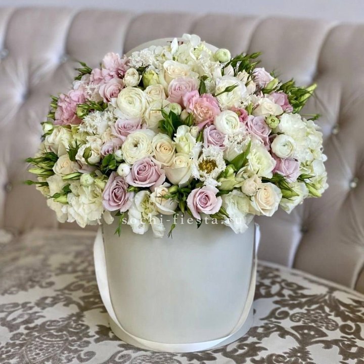 Цветочный бокс "Ловинг" в Великом Новгороде