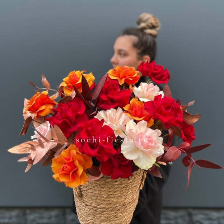 Авторский бокс "Роксана" в джутовом кашпо в Великом Новгороде