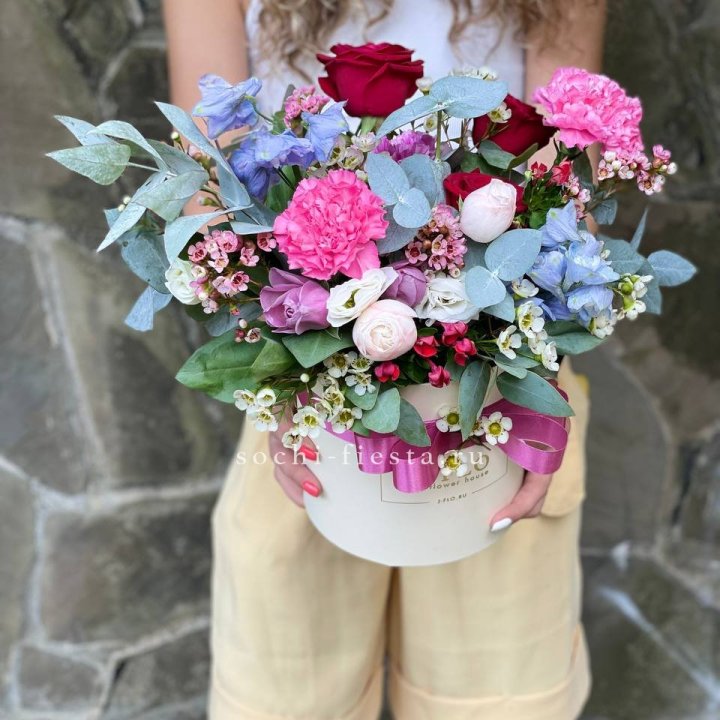 Цветочный бокс №4 в Великом Новгороде