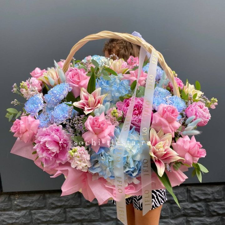 Яркая корзина "Летнее настроение" в Великом Новгороде