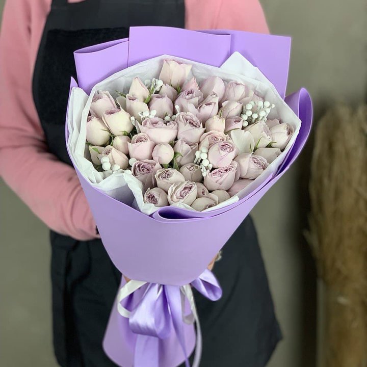 Lavender White Pionka в Великом Новгороде