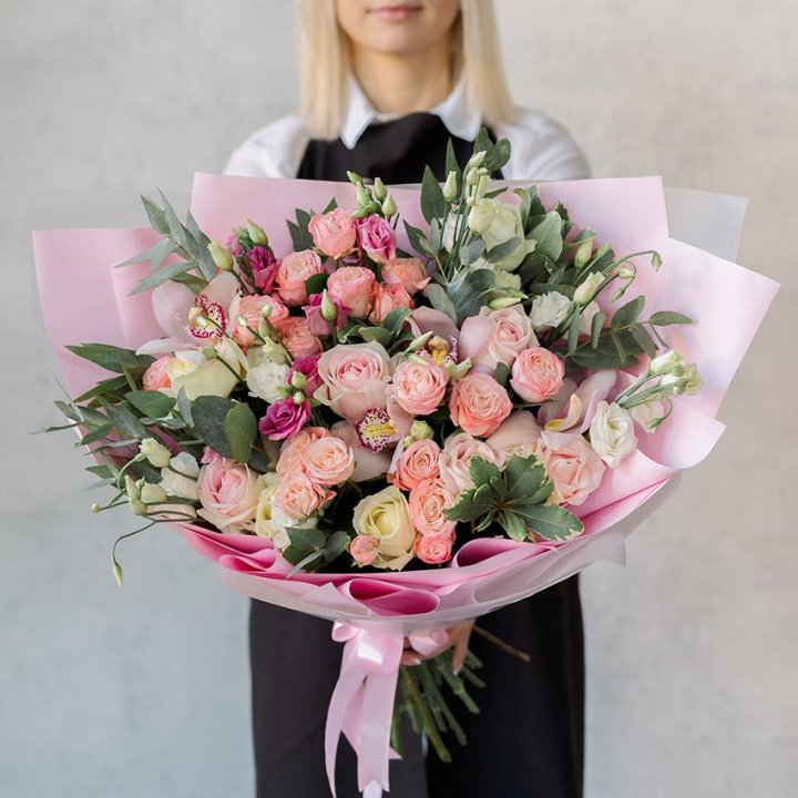 Букет "Мили" в Великом Новгороде