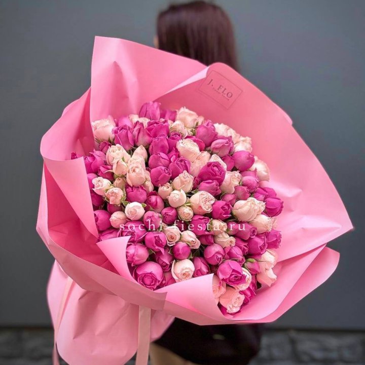 51 кустовая роза  в Великом Новгороде