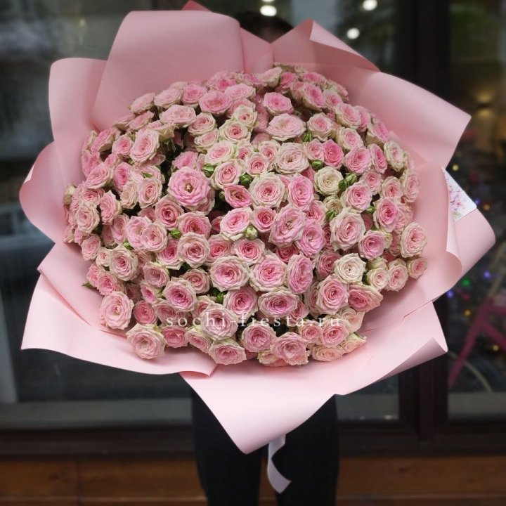 51 кустовая роза Твистер в Великом Новгороде