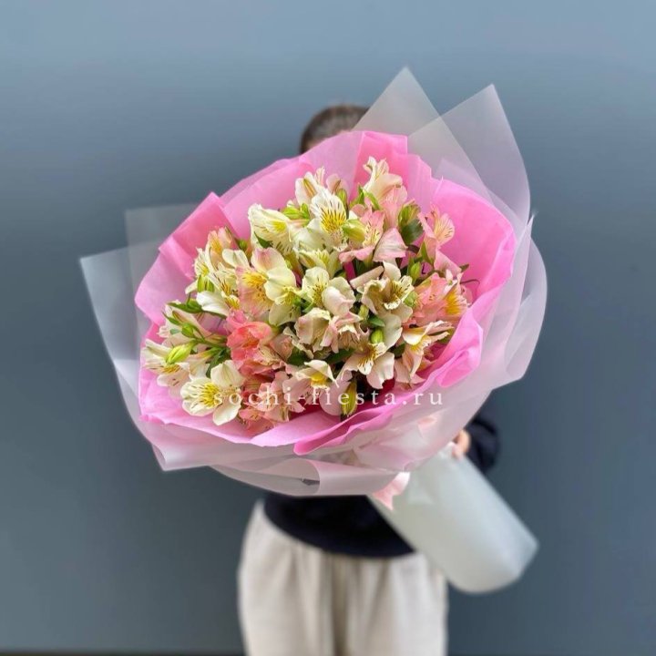 букет альстромерий "Черри" в Великом Новгороде