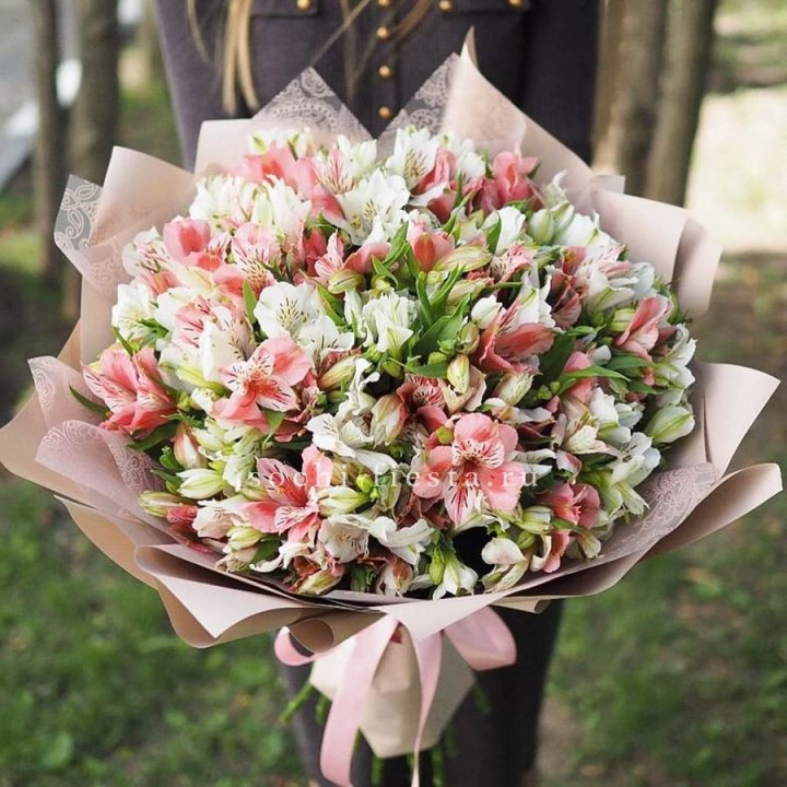 Букет альстромерий "ВАУ" в Великом Новгороде