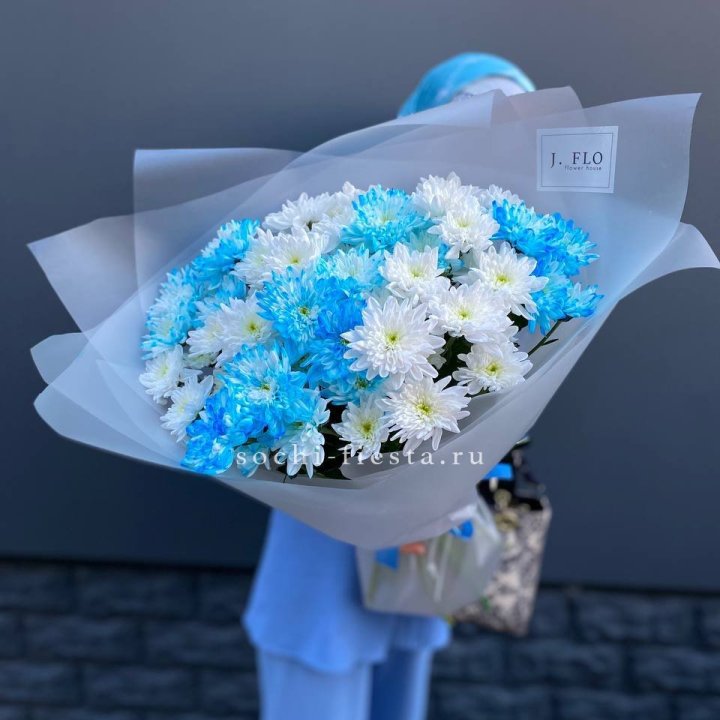Букет хризантем "Голубая снежинка" в Великом Новгороде