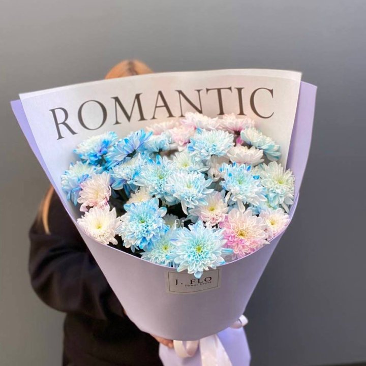 Букет кустовых хризантем в Великом Новгороде