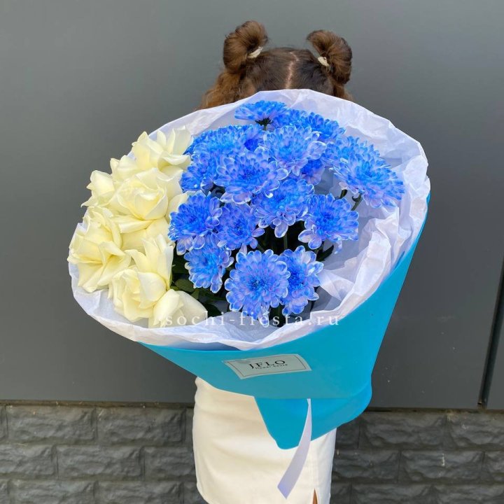 Дуо букет розы и хризантема в Великом Новгороде