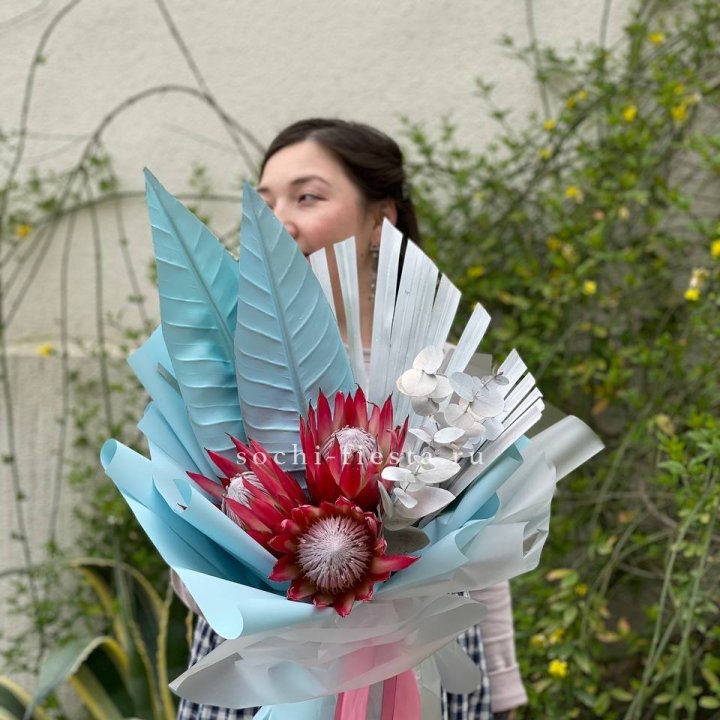 Букет из протеи "Клеопатра-2" в Великом Новгороде