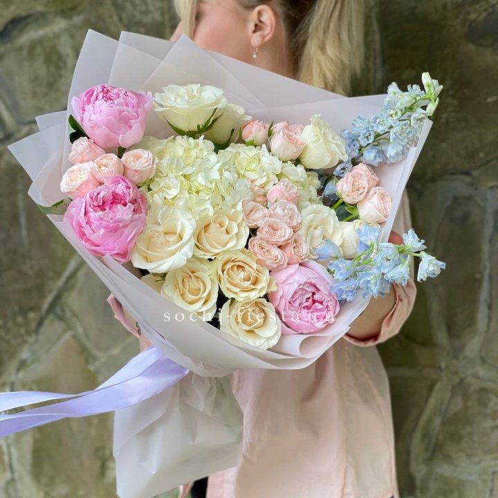 Букет с пионами "Богема" в Великом Новгороде