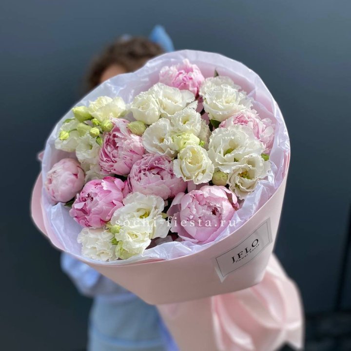  Букет "Килиан" в Великом Новгороде