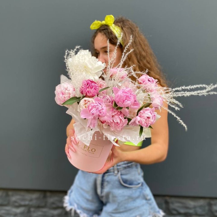 Цилиндр "Амина" в Великом Новгороде