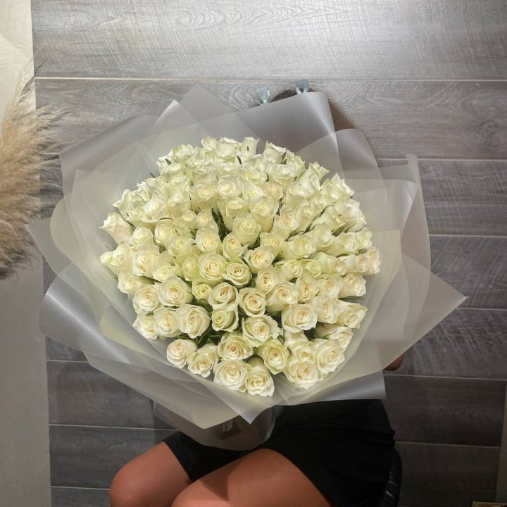 101 кеннийская роза в Великом Новгороде