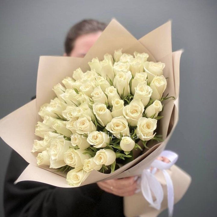 51 белая кенийская роза  в Великом Новгороде