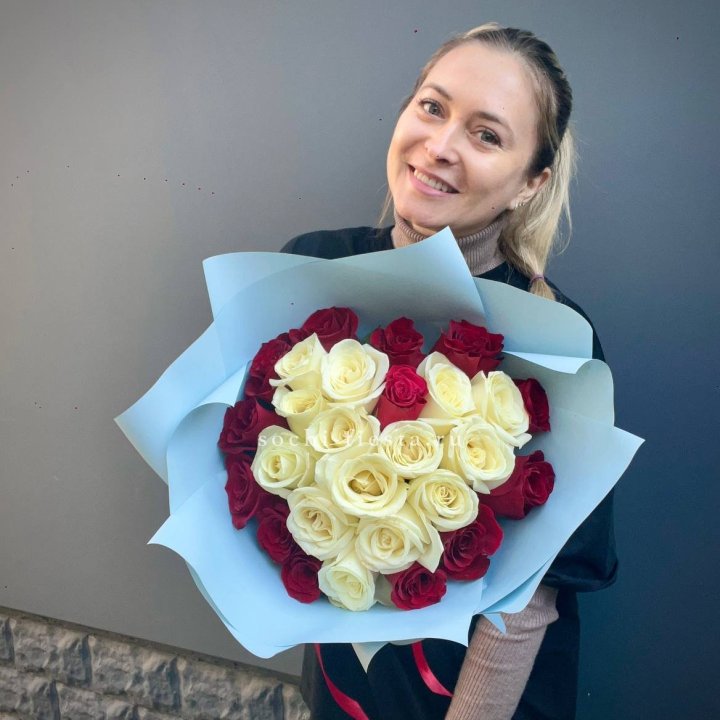 27 роз "Сердце" в Великом Новгороде